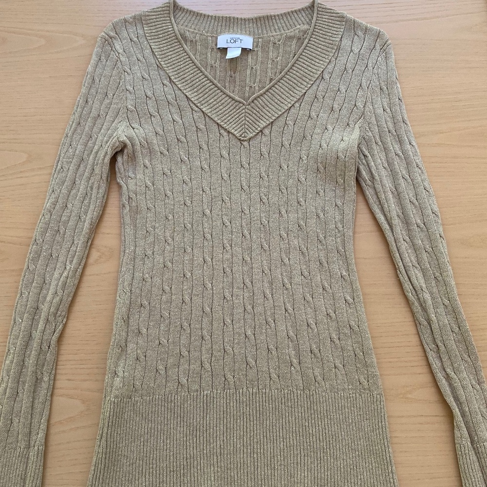 Size Small Ann Taylor Loft Sweater